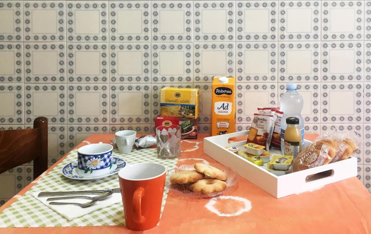 Bed And Breakfast Da Antonio - أورغوسولو المظهر الخارجي الصورة