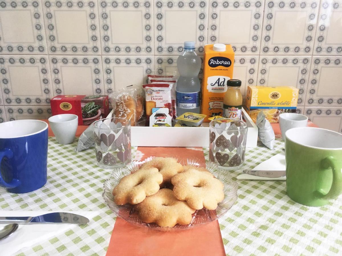 Bed And Breakfast Da Antonio - أورغوسولو المظهر الخارجي الصورة